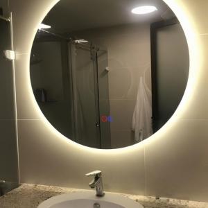 Brat B076 Ekonomik Dokunmatik Çap 60 cm. Yuvarlak Led Ayna
