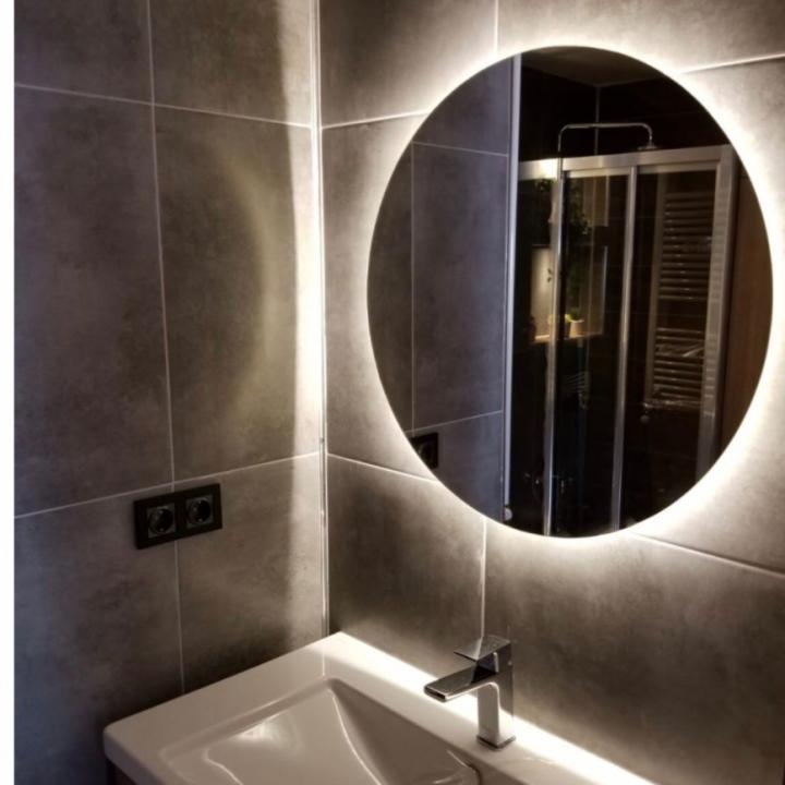 Brat B076 Ekonomik Dokunmatik Çap 60 cm. Yuvarlak Led Ayna